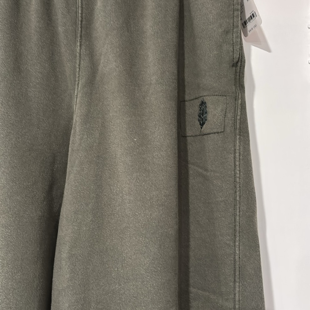 Free people Movement All Star
(NWT
Logo Pants - Picture 6 of 7